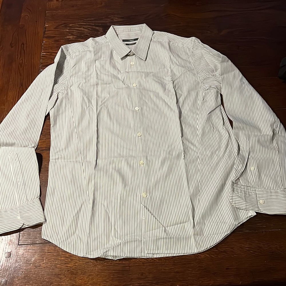 Z zebra Boys dress shirt , size 43/7 fitted w/front seaming